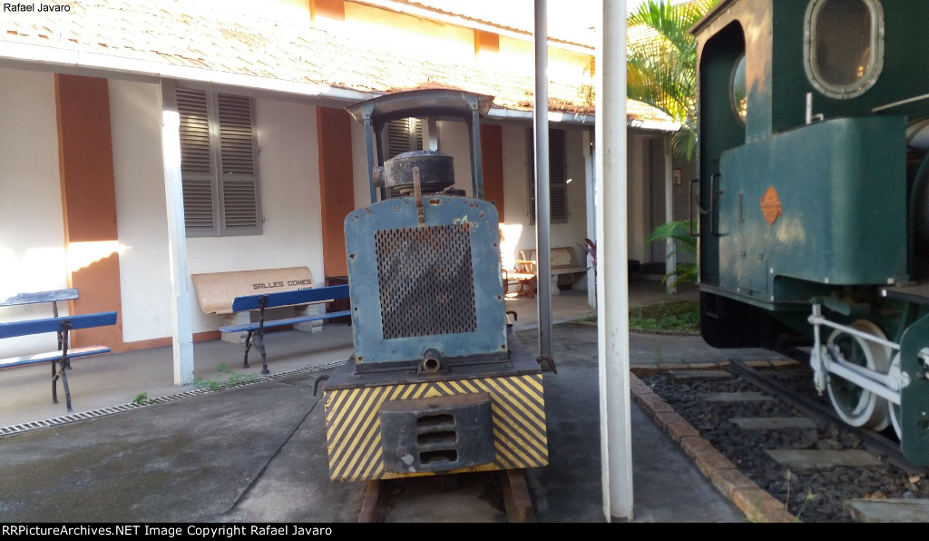 60cm gauge diesel locomotive